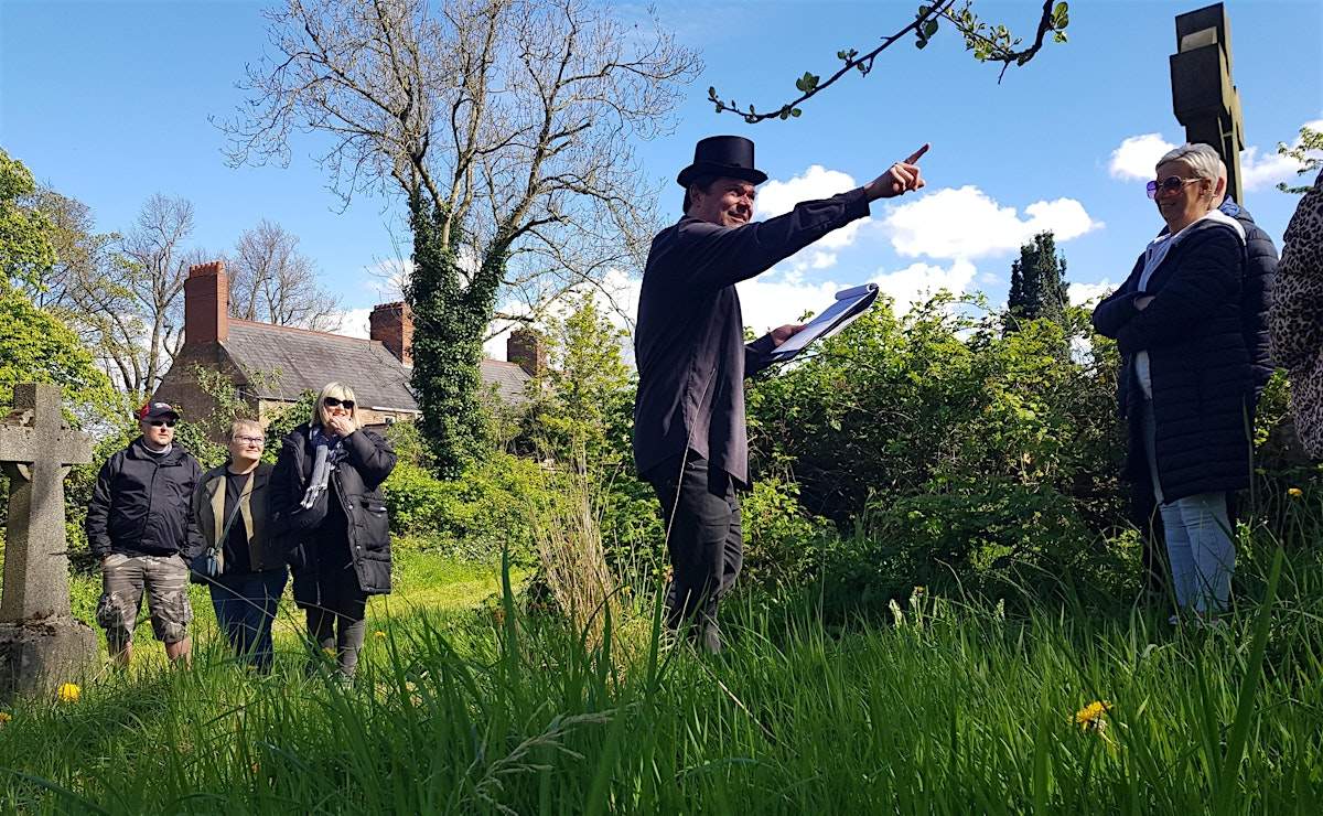 Graveyard Drama Walking Tour - Bringing the Dead to Life